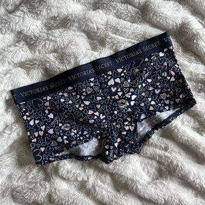 Victoria's Secret Heart Print boy shorts